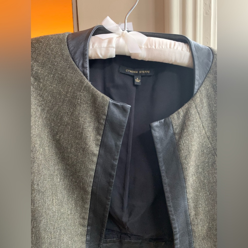 Cynthia Steffe Blazer, Green Structured, Black Tr… - image 4